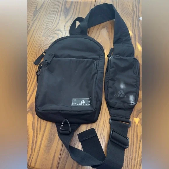 ADIDAS ESSENTIAL 2 SLING CROSSBODY BAG - Unisex - Black - Picture 3 of 4